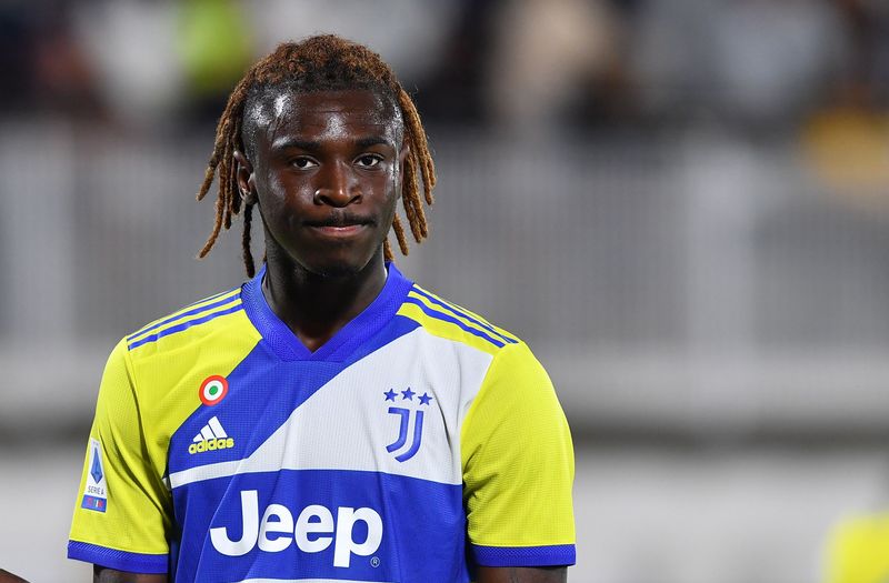 Soccer-Kean replaces injured Immobile in Italy Nations League squad
