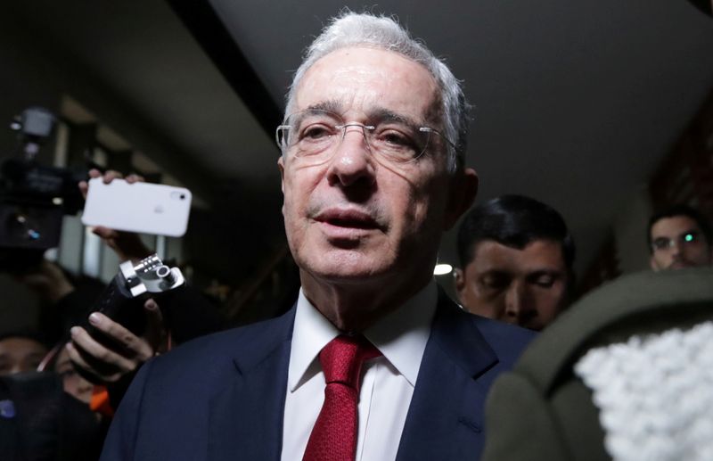 Judge Lifts House Arrest Order Against Former Colombian President Uribe Metro Us 